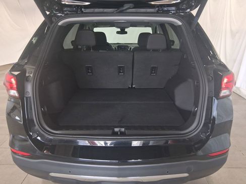 Used 2024 Chevrolet Equinox LT image 31