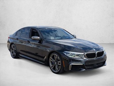 Used 2019 BMW M550i xDrive image 3