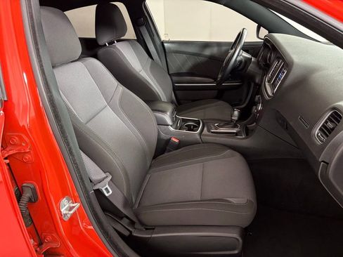 Used 2021 Dodge Charger SXT image 41