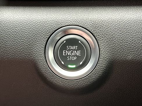 Certified 2025 GMC Terrain Elevation w/ Black Edition AWD/4WD image 20