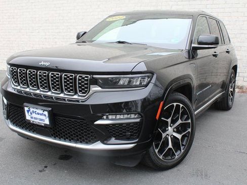 Used 2022 Jeep Grand Cherokee Summit image 1
