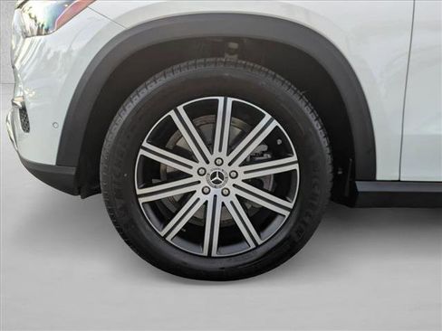 Certified 2025 Mercedes-Benz GLE 350 4MATIC image 25