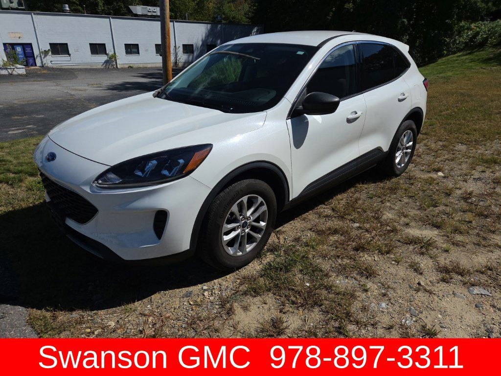 Used 2022 Ford Escape SE w/ Convenience Package AWD/4WD image 1