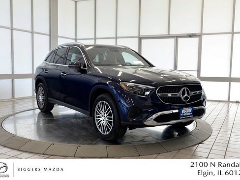 Used 2023 Mercedes-Benz GLC 300 4MATIC image 1