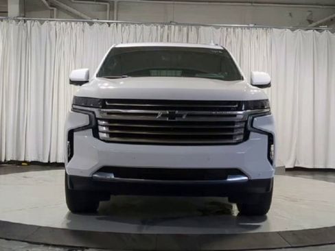 Used 2023 Chevrolet Tahoe High Country image 3