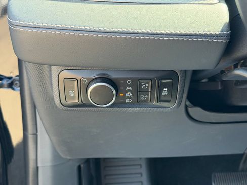 Used 2023 Ford Mustang Mach-E Select RWD image 31