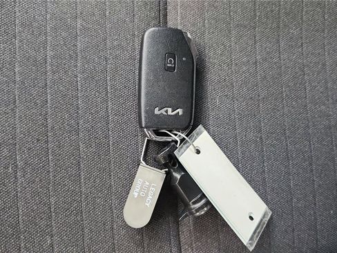 Used 2023 Kia Seltos S w/ Navigation Package image 38