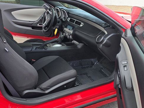 Used 2015 Chevrolet Camaro LS RWD image 11