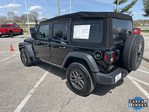 Used 2024 Jeep Wrangler Sport S image 20