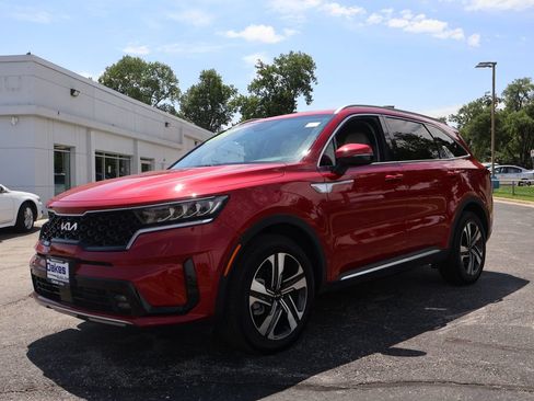Used 2023 Kia Sorento EX AWD/4WD image 3