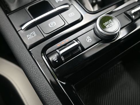 Certified 2025 Kia K5 GT-Line w/ GT-Line Premium Package image 25