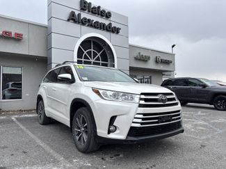 Used 2018 Toyota Highlander XLE video 1