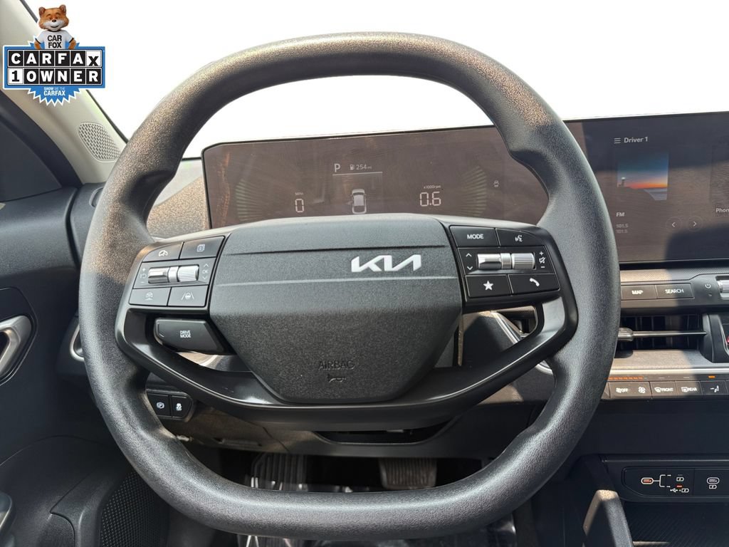 Certified 2025 Kia K4 FWD image 12