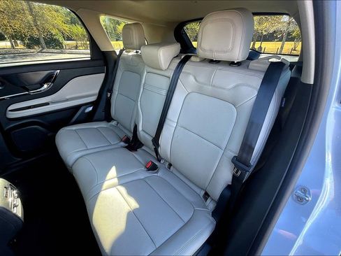 New 2026 Lincoln Corsair Reserve image 10