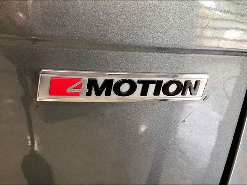 Used 2021 Volkswagen Tiguan S AWD/4WD image 10