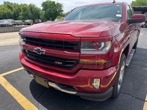 Used 2018 Chevrolet Silverado 1500 LT w/ True North Edition AWD/4WD image 16