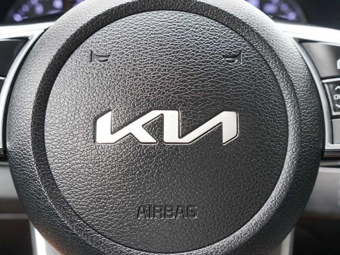 Certified 2024 Kia Forte LXS FWD image 14