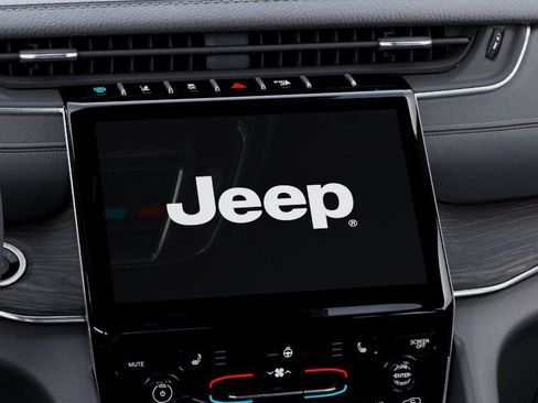 New 2025 Jeep Grand Cherokee Limited 4xe AWD/4WD image 18