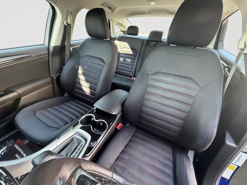 Used 2016 Ford Fusion SE AWD/4WD image 13