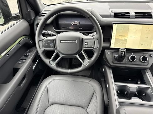 New 2026 Land Rover Defender 110 X-Dynamic SE AWD/4WD image 22