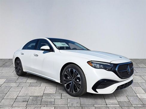 New 2026 Mercedes-Benz E 450 4MATIC Sedan image 1