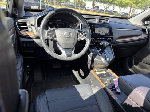 Used 2020 Honda CR-V Touring image 17