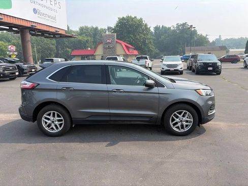 Used 2023 Ford Edge SEL w/ Convenience Package AWD/4WD image 4