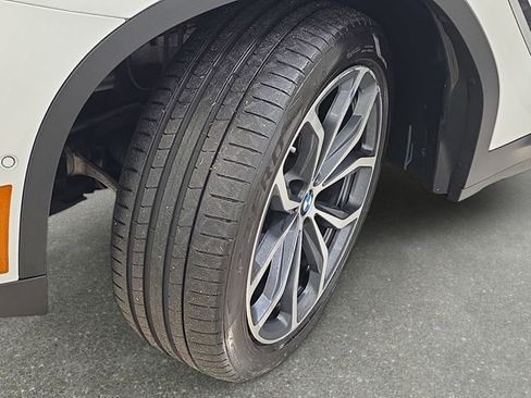 Used 2021 BMW X4 xDrive30i w/ Premium Package image 32