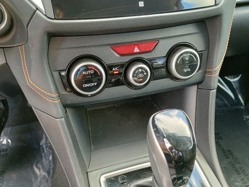 Used 2020 Subaru Crosstrek 2.0i Limited w/ Moonroof Package w/Navigation image 31