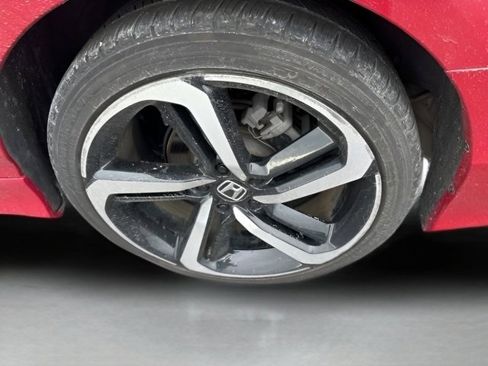 Used 2020 Honda Accord Sport image 9