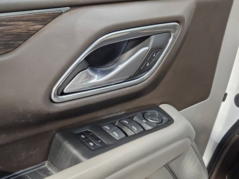Used 2022 Chevrolet Tahoe Z71 AWD/4WD image 21
