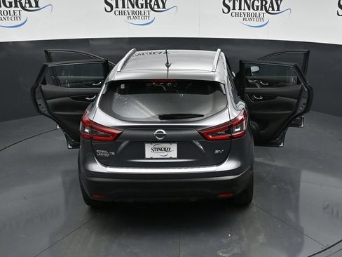 Used 2022 Nissan Rogue Sport SV w/ Technology Package FWD image 35
