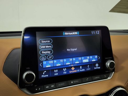 Certified 2025 Nissan Sentra SV w/ SV Premium Package FWD image 26
