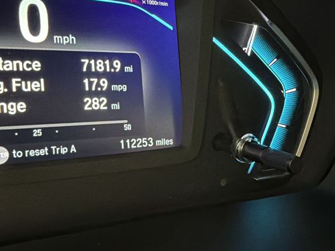 Used 2018 Honda Odyssey Elite image 24