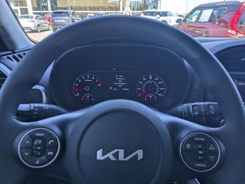 Used 2022 Kia Soul LX w/ Technology Package image 26