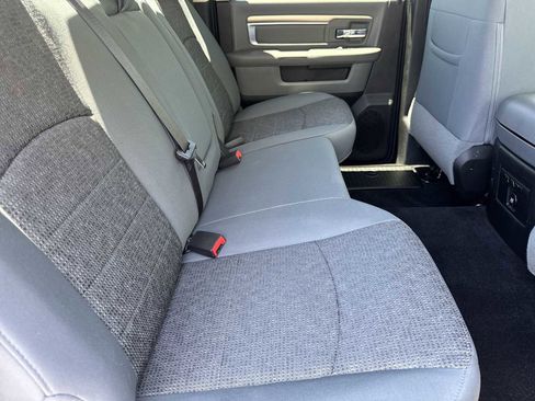Used 2018 RAM 3500 Big Horn AWD/4WD image 16