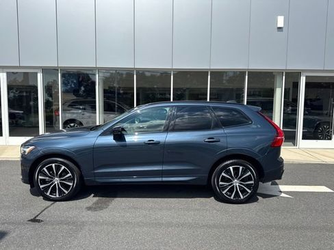 Certified 2024 Volvo XC60 B5 Plus w/ Protection Package Premier AWD/4WD image 2