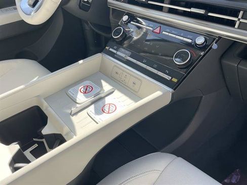 New 2026 Hyundai Santa Fe SE FWD image 27