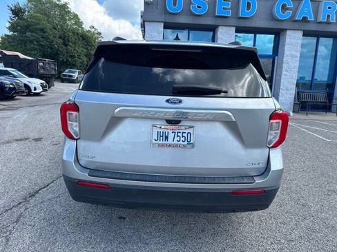 Used 2021 Ford Explorer XLT AWD/4WD image 5