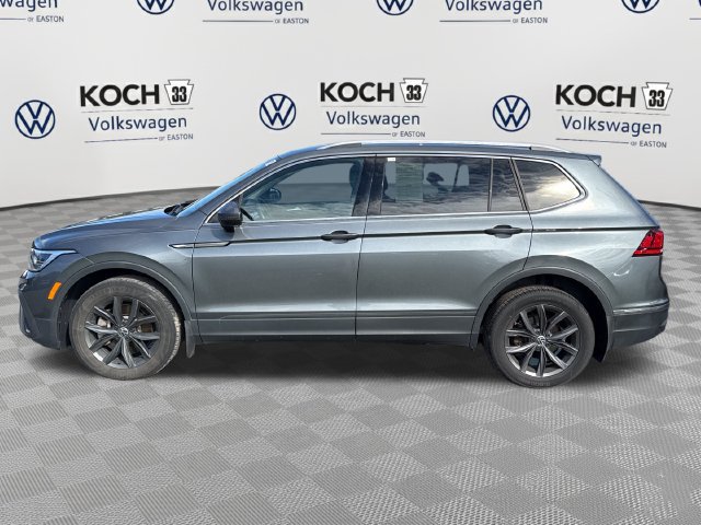 Used 2023 Volkswagen Tiguan SE FWD image 4