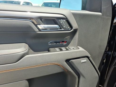 New 2026 GMC Sierra 1500 AT4 w/ AT4 Premium Package AWD/4WD image 14