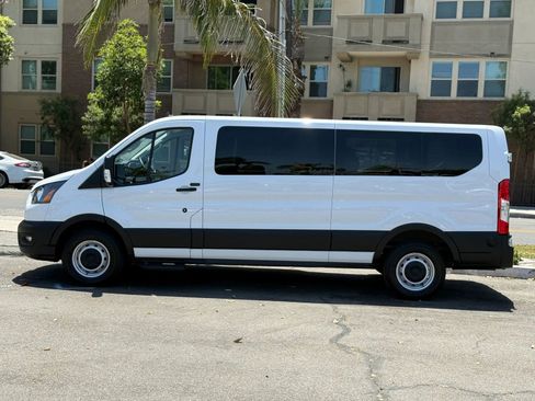 Used 2023 Ford Transit 350 XL RWD image 3