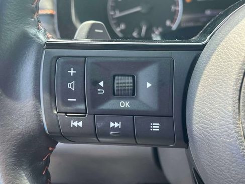 Used 2023 Nissan Pathfinder Rock Creek AWD/4WD image 23