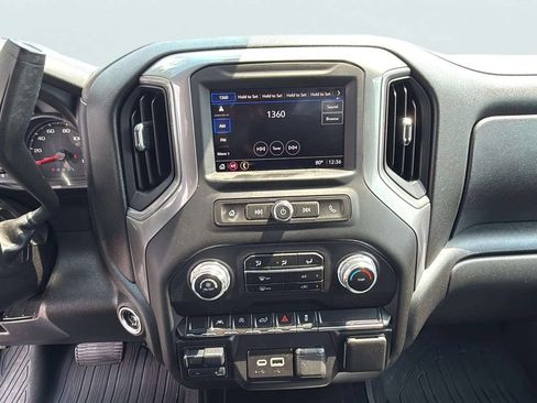Used 2023 GMC Sierra 1500 Pro w/ Pro Value Package AWD/4WD image 10