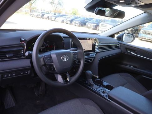 Used 2026 Toyota Camry LE FWD image 23
