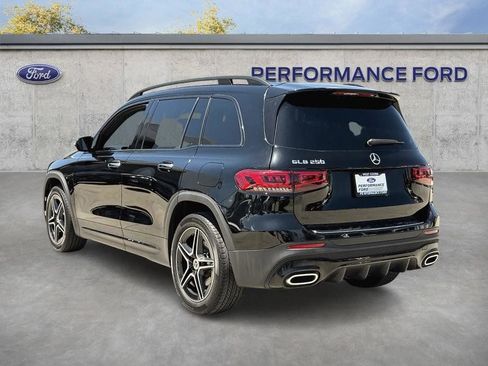 Used 2023 Mercedes-Benz GLB 250 image 10