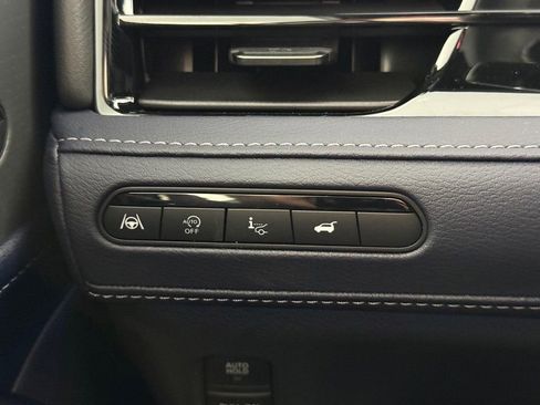 New 2026 INFINITI QX80 4WD w/ Sport Exterior Package image 25