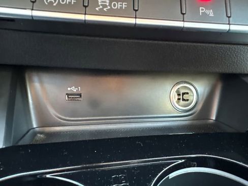 Used 2025 Audi A5 2.0T Premium Plus image 33