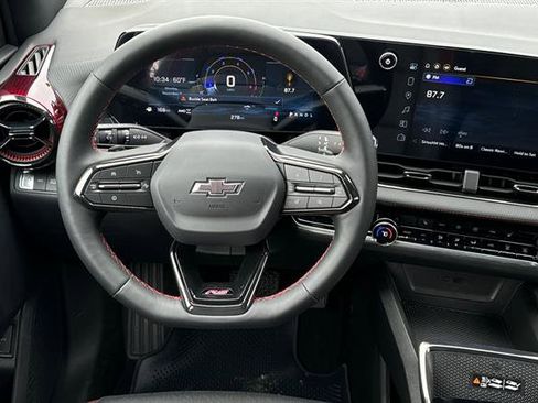 New 2026 Chevrolet Equinox RS image 16