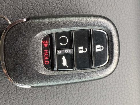 Certified 2025 Honda Pilot EX-L image 31